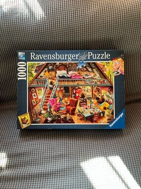 Ravensburger Goldilocks Gets Caught 1000 piece puzzle